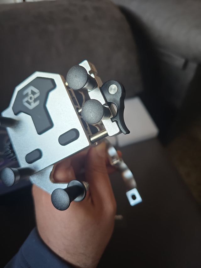 Soporte Móvil ALUMINIO Y SUSPENSIONES DE GOMA Mot