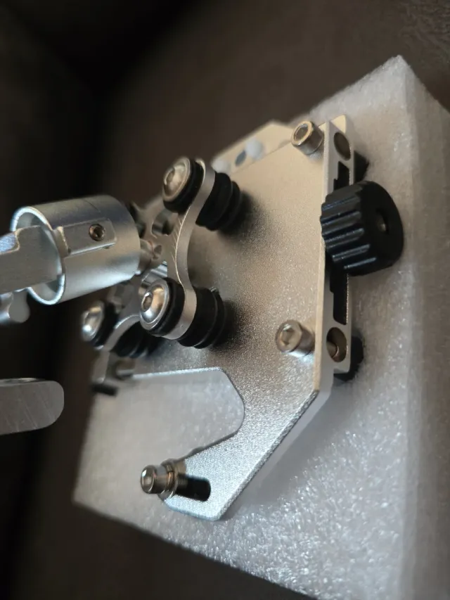 Soporte Móvil ALUMINIO Y SUSPENSIONES DE GOMA Mot