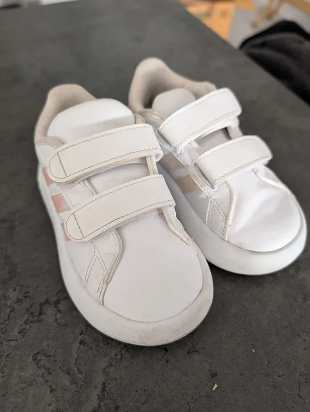 Zapatillas Adidas niño/niña Talla 24