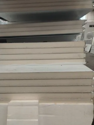 Panel Sándwich Sevilla. Porte. Montaje. Stock.