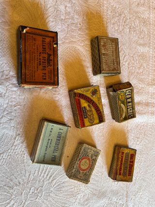 Scatole antiche di penne stilografiche