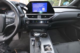 Lexus UX 2023 Premium