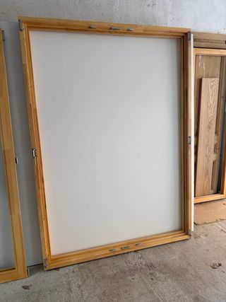 Ventanas de madera nuevas