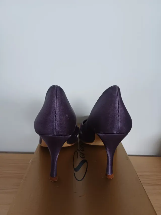 Zapatos de salón morados