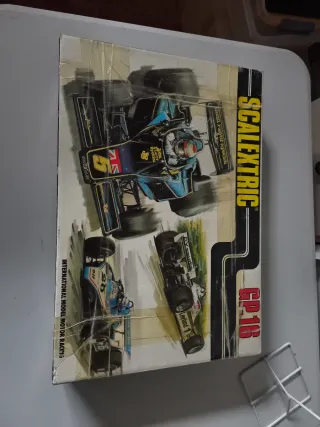 Caja Scalextric GP16