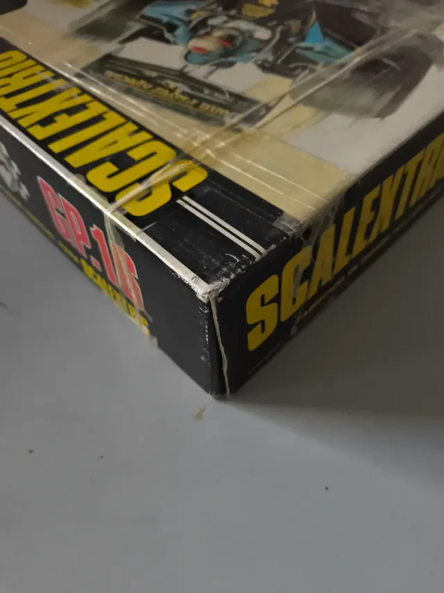 Caja Scalextric GP16