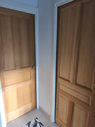 3 puertas de paso madera cuarterones