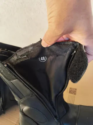 Botas de moto negras número 48