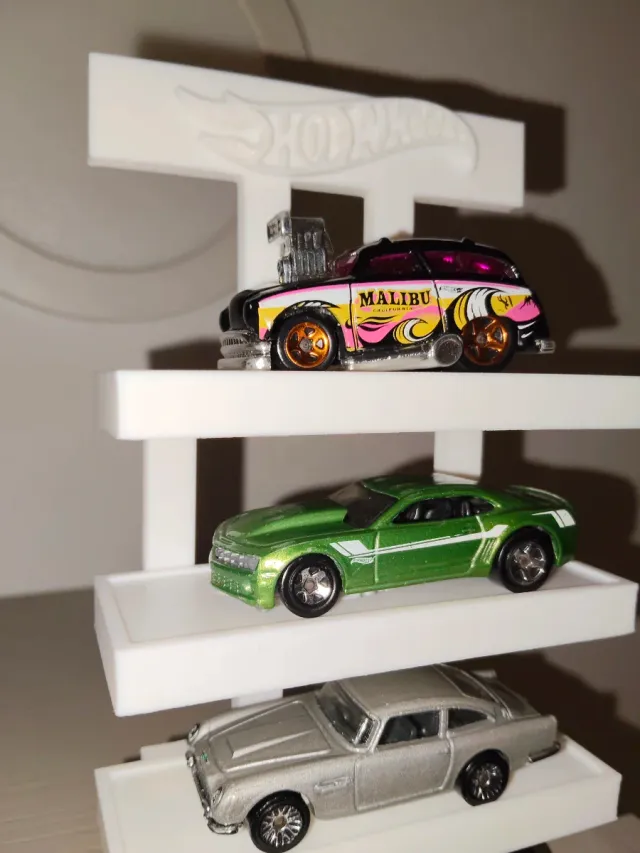 Hot Wheels + Espositore autocostruito 4 Livelli