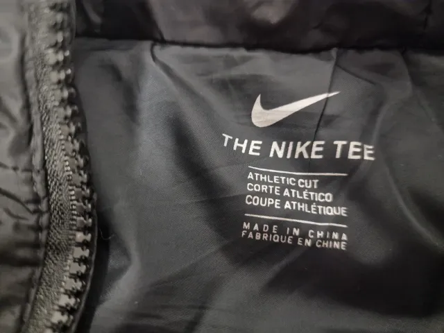 Anorak niño Nike negro