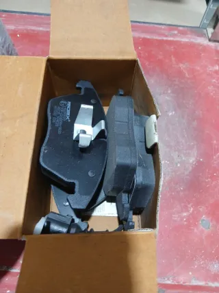 Pastillas de freno ruedas delanteras