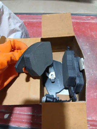 Pastillas de freno ruedas delanteras