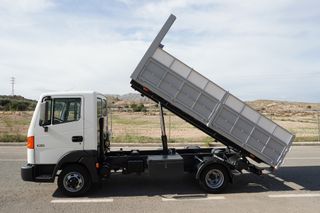 NISSAN ATLEON *** RESERVADO ***