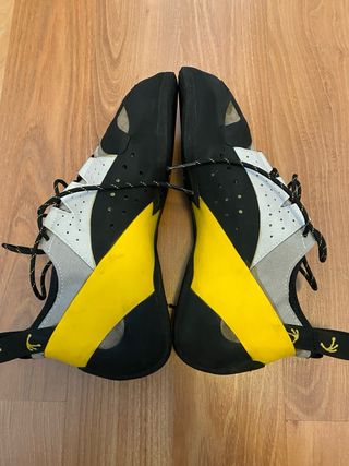 Pies de gato Tenaya Tarifa nuevos