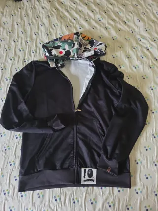 Sudadera con cremallera y capucha Talla L