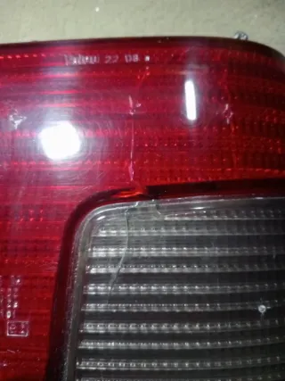 Piloto trasero derecho Peugeot 205