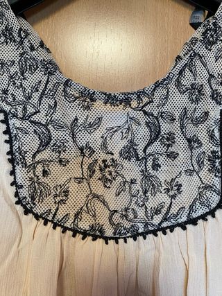 Blusa Zara Beige Encaje