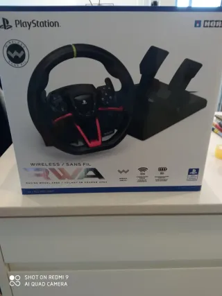 Hori Wireless Racing Wheels Ápex  PlayStation 4/5