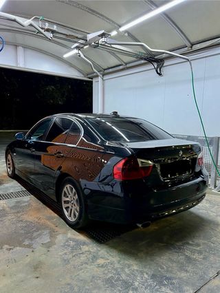 BMW 318d 2008