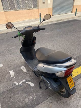 Peugeot V-Clic 49Cc 2009