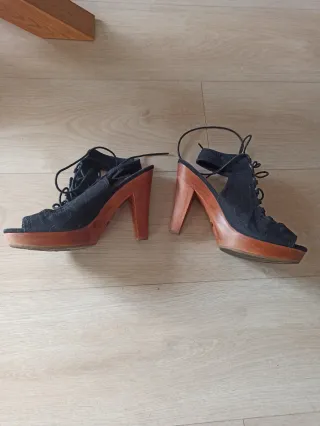 Zapatos de tacón de plataforma con cordones