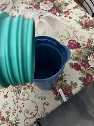 Tupperware Twist N Pour 1.1L Nuovo