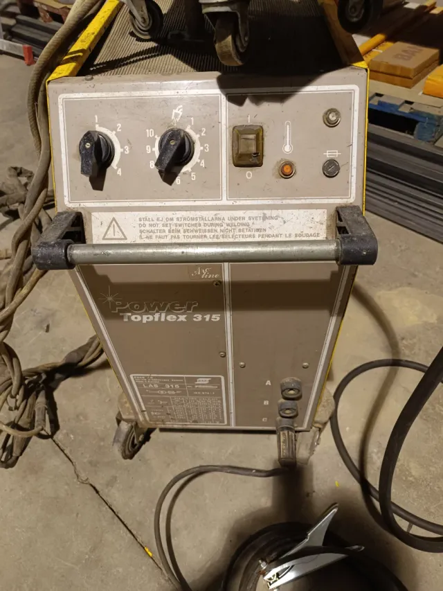 Soldadora ESAB Power Topflex 315