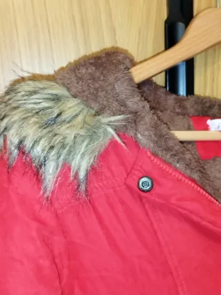 Parka roja mujer talla S Forro Pelo interior