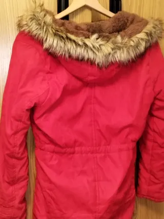 Parka roja mujer talla S Forro Pelo interior
