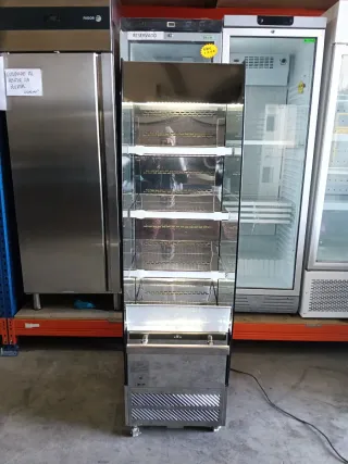 Vitrina mural refrigerada
