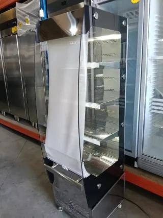 Vitrina mural refrigerada