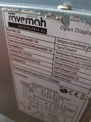 Vitrina mural refrigerada