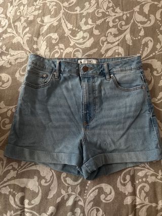 Pantalón corto vaquero