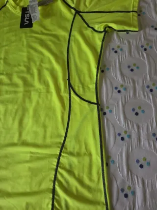 Camiseta Hombre TSLA Talla S Neón. Fluor