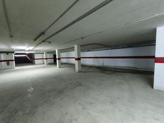 Garaje en alquiler en Deltebre