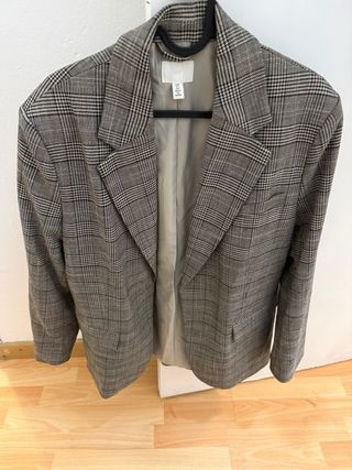 Blazer H&M oversize cuadros gris Talla S