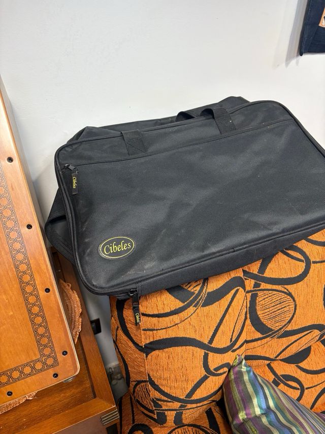 Cajón Alcázar Milonga con funda