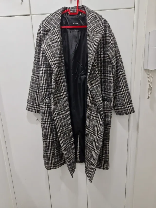 Abrigo cuadros Pull&Bear