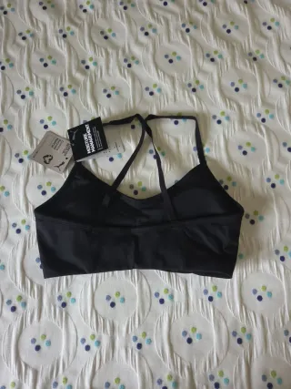 Top deportivo Puma mujer Talla S con etiquetas