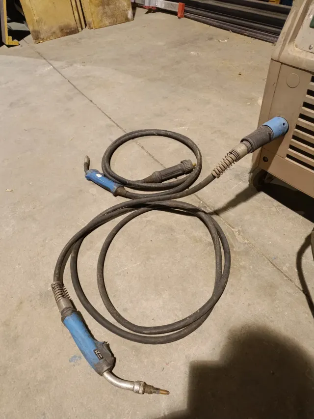 Máquina Soldar ESAB LRB-320