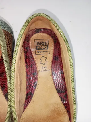 Zapatos bajos Gioseppo piel marrón y rojo