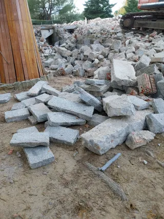 Piedra de mampostería de derribo