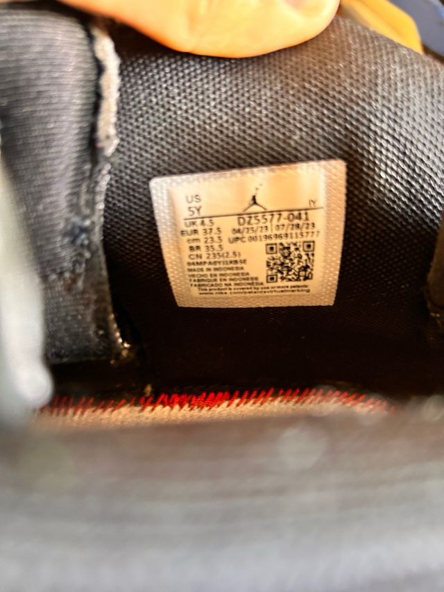 Jordan Zapatillas Negras y Azules