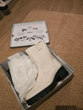 Botines Gabor piel talla 44 (Nuevos)