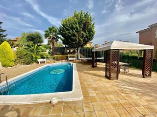 Chalet en alquiler en Puigventós en Lloret de Mar