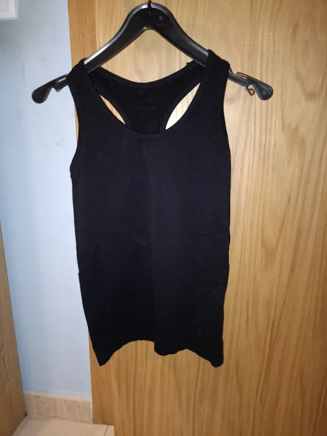 Camiseta de tirantes negra