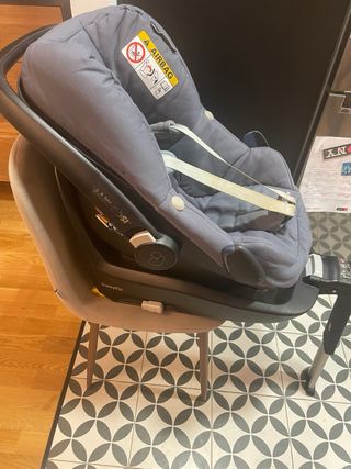 Maxi-Cosi con base Isofix 2wayFix compatible bebe