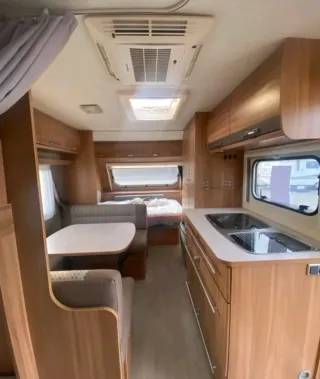 Caravana Caravelair Allegra 556 (2015)