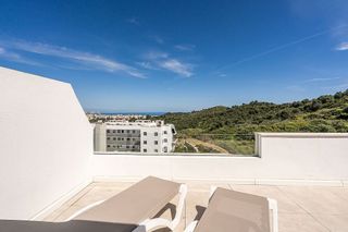Ático en alquiler en El Faro de Calaburra - Chaparral en Mijas