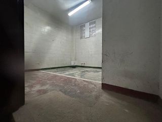 Local comercial en alquiler en Puerta del Ángel en Madrid